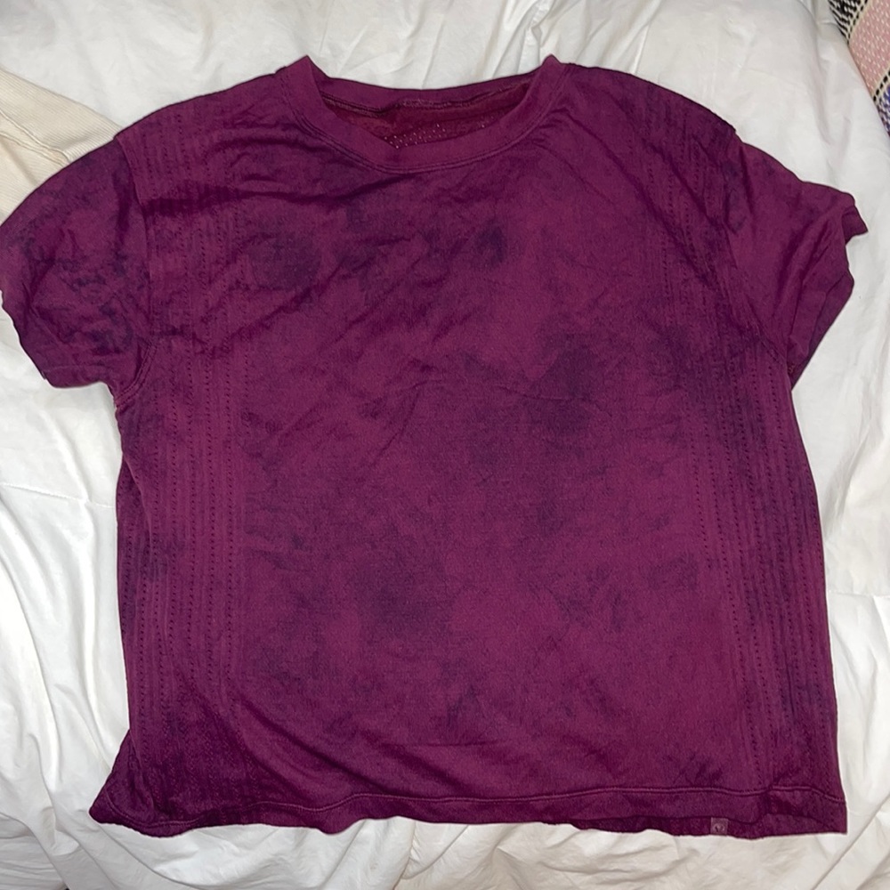 Lululemon t shirt